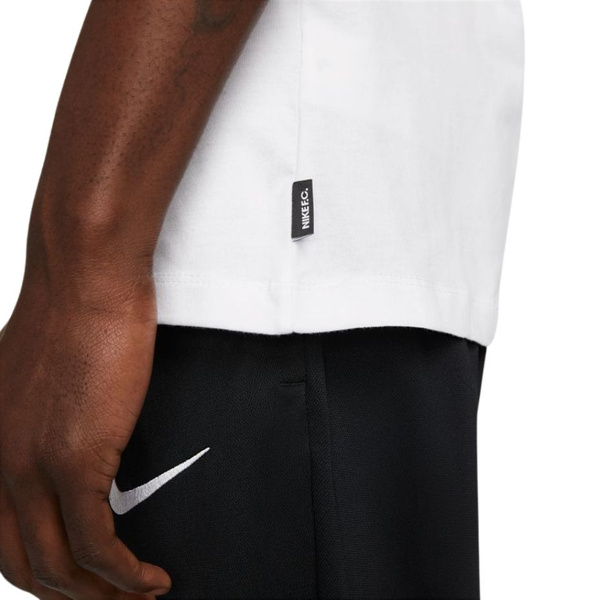 Koszulka męska Nike NK Fc Tee Seasonal Block biała DH7444 100