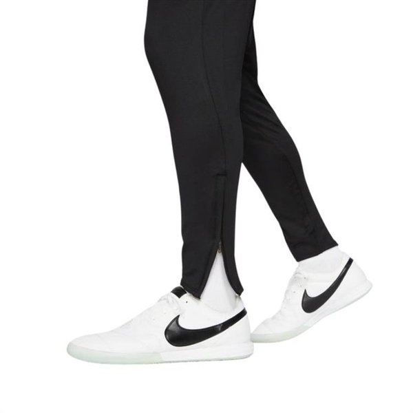 Spodnie męskie Nike Dri-FIT Strike czarne CW5862 010