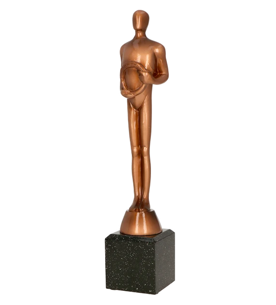 Statuetka odlewana - Wiktor