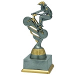 Statuetka odlewana srebrna, sportowy SS1828-03