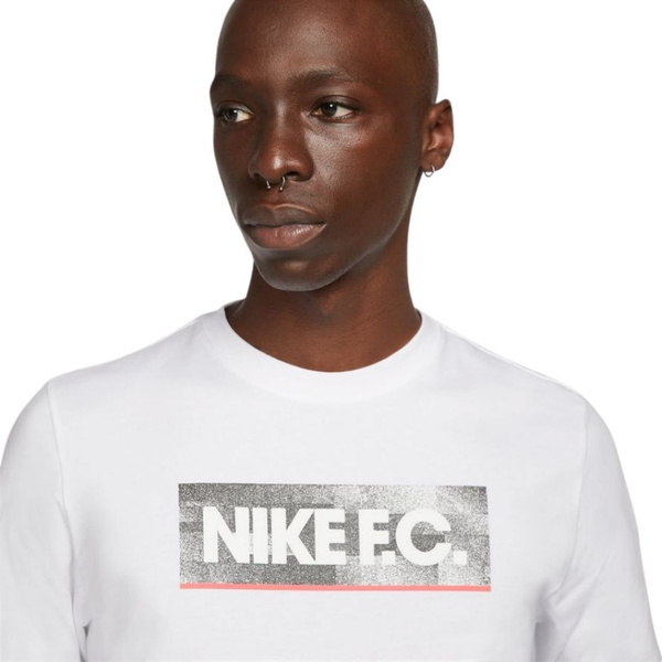 Koszulka męska Nike NK Fc Tee Seasonal Block biała DH7444 100