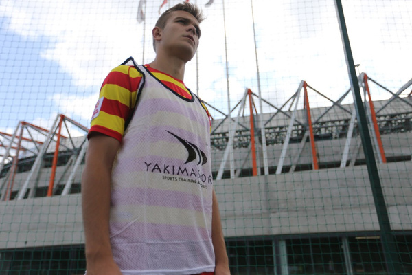 Znacznik piłkarski biały, oznacznik Dziecko