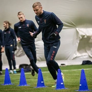 Pachołek wysoki z otworami, dziurami 38 cm Niebieski